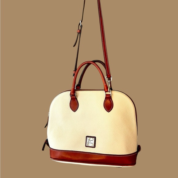 Dooney & Bourke Pebble Grain Zip Zip Leather Satchel Crossbody Cream / Tan EUC - Picture 4 of 12